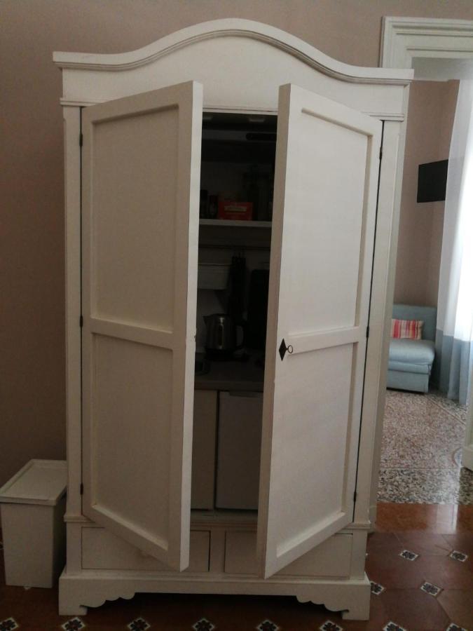 Le Case D'Un Tempo Palermo Room photo